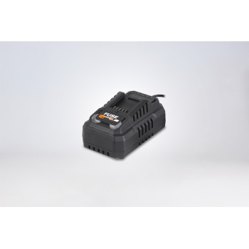 POLNILNIK HITRI 18V 4.5A FUSE 083383 Villager 