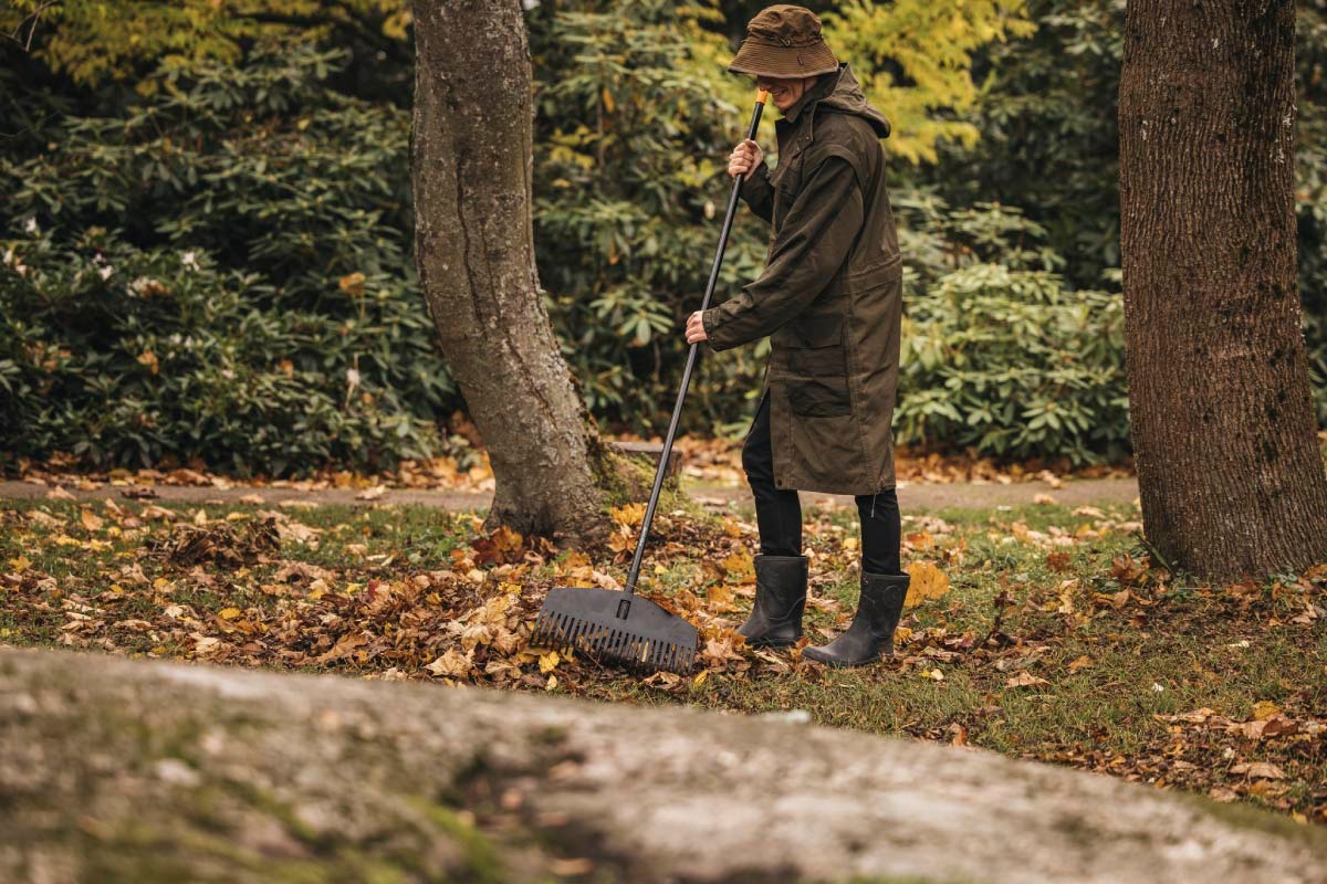 GRABLJE ZA LISTJE SOLID M NENAS. 1063089 Fiskars 