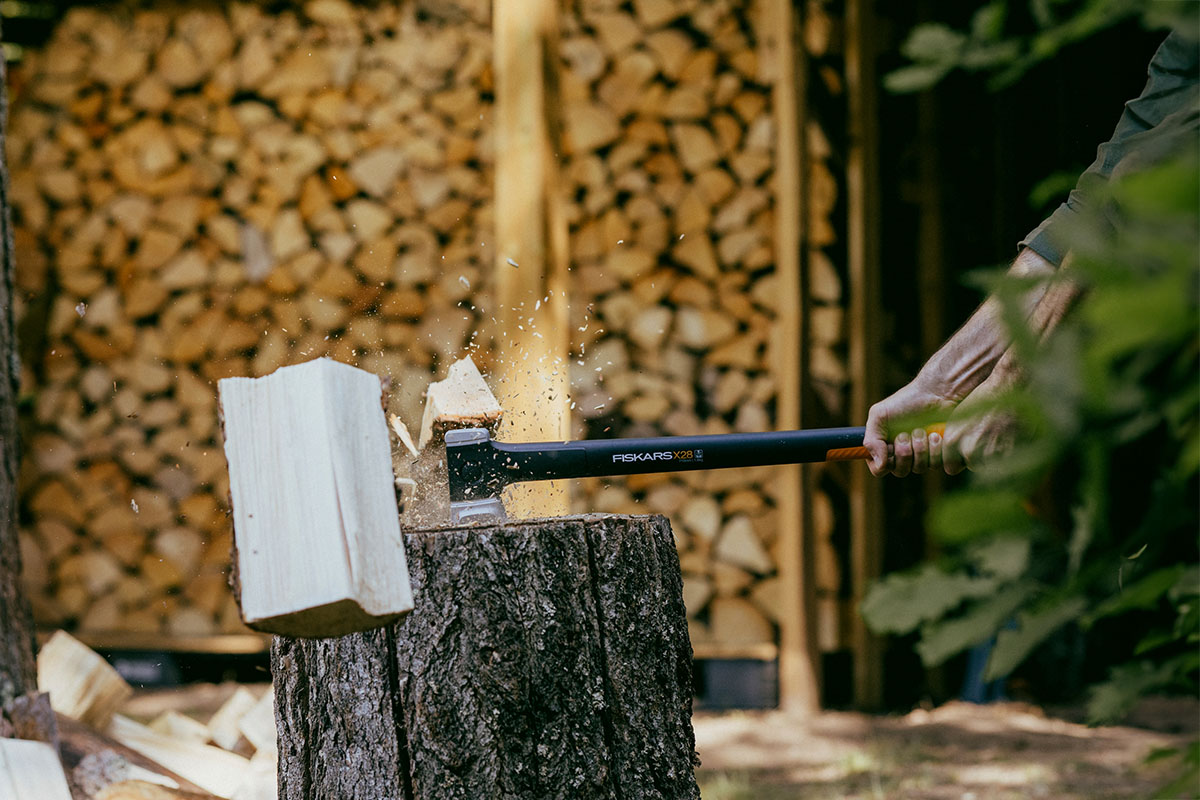 SEKIRA CEPILKA X28 M 1069107 Fiskars 