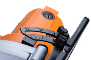 Žaga ročna krožna VLN 165 Villager 