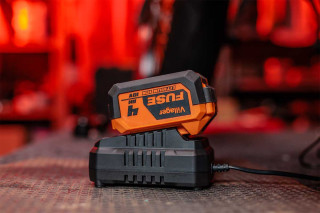 Akumulator 18V 4.0 Ah Fuse
