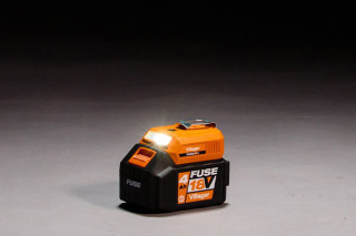 Svetilka-USB poln. Fuse VLN 9920