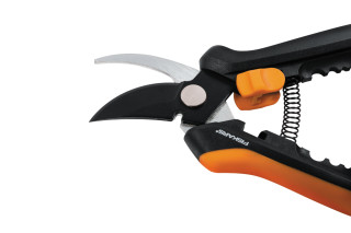ŠKARJE CVETLIČNE SOLID SP14 1051601 Fiskars