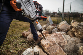 Vrtalnik-kladivo VLN 1760 Villager 