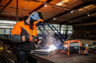 Varilni aparat inverter VIWM-140