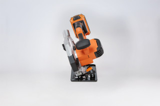 Žaga krožna Fuse VLP 1820