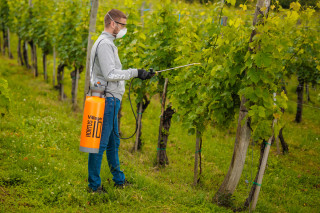 Škropilnica Ročna Hortus 10L Villager 