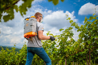 Škropilnica Ročna Hortus 12L Villager 