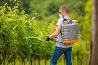 Škropilnica Ročna Hortus 16L Villager 