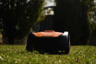 KOSILNICA ROBOTSKA QUIX XS 086197 Villager