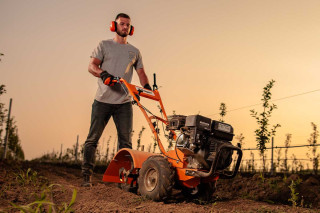 Prekopalnik VTB 4811 VC Villager 