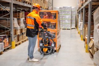 Viličar paletar akumulatorski VTP 1525 LiX 