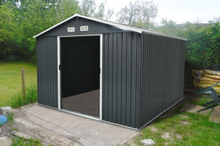 KOVINSKA VRTNA HIŠKA 238x301xH214 