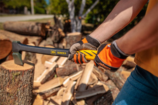 Sekira Cepilka 1300g 