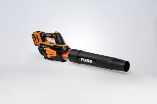 Puhalnik listja akum. FUSE VBV 2420 