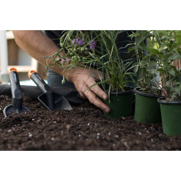 Lopatica vrtna 315mm Solid Fiskars