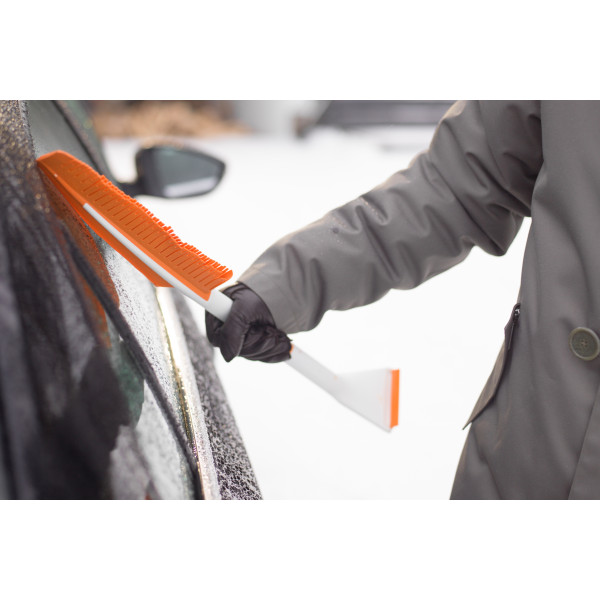 Metlica+strgalo za led Snowexpert 1019352 Fiskars