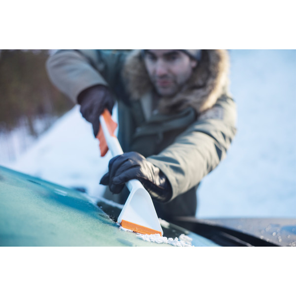Metlica+strgalo za led Snowexpert 1019352 Fiskars
