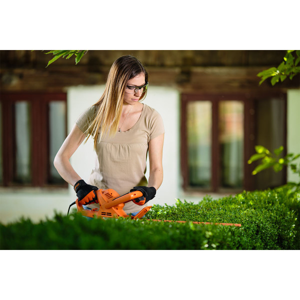 Škarje električne za živo mejo VHT 500 Villager 