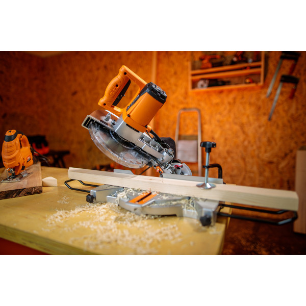 Žaga kotna stabilna VMS 1100-210 Villager 