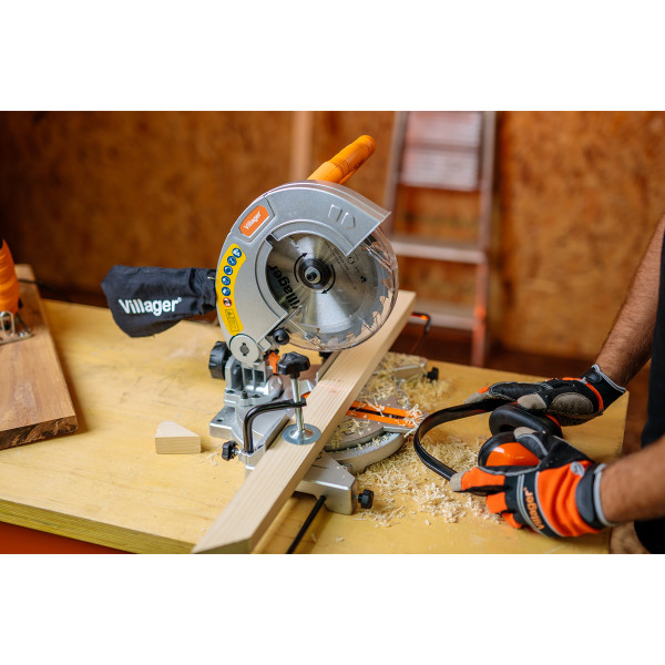 Žaga kotna stabilna VMS 1100-210 Villager 