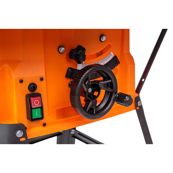 Žaga Krožna Stabilna VTS 1502 Villager 