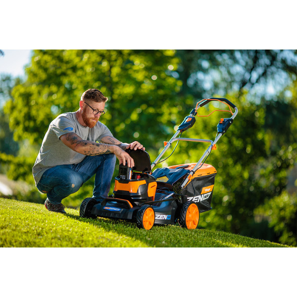KOSILNICA AKUM.LM 4111E-Matic ZEN 082483 Villager 
