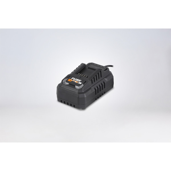 POLNILNIK HITRI 18V 4.5A FUSE 083383 Villager