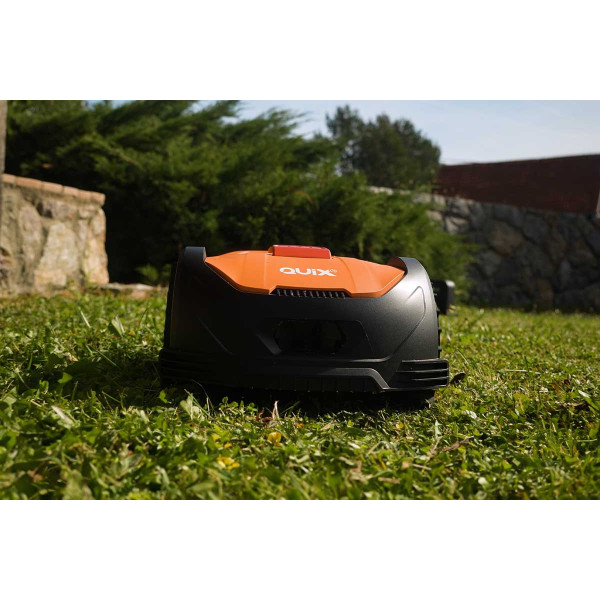 KOSILNICA ROBOTSKA QUIX XS 086197 Villager 