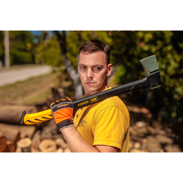 Sekira Tesarska 950g 