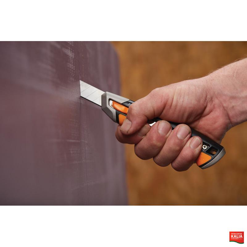 Nož tapetniški rezilo 18mm Carbonm 1027227 Fiskars