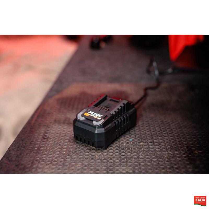 Polnilnik 18V 2.4A Fuse