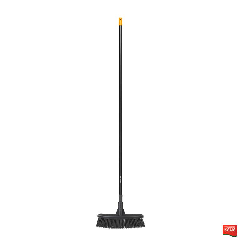 METLA ZA DVORIŠČE M 1025921 Fiskars