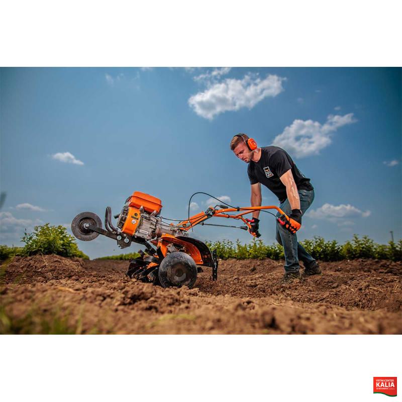 Prekopalnik VTB 8422 P s Plugom za O. Villager 