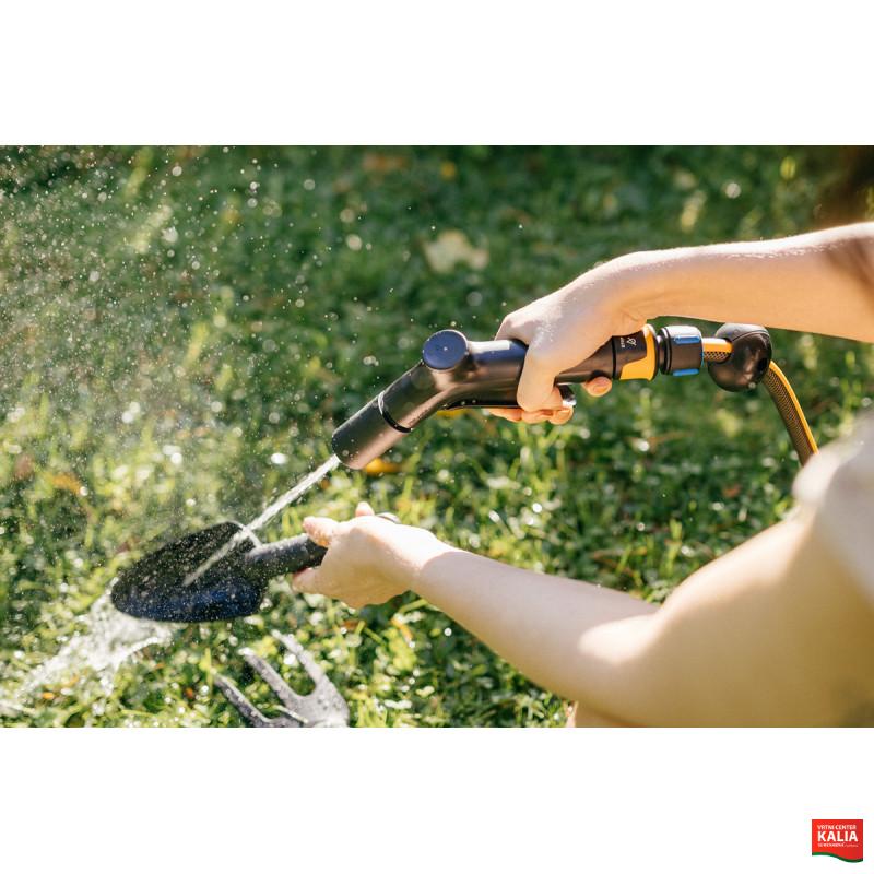 BRIZGALKA ZA VODO NASTAVLJIVA 1070838 Fiskars 