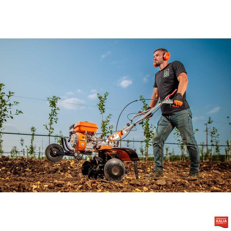 Prekopalnik VTB 8421 Prime Villager 