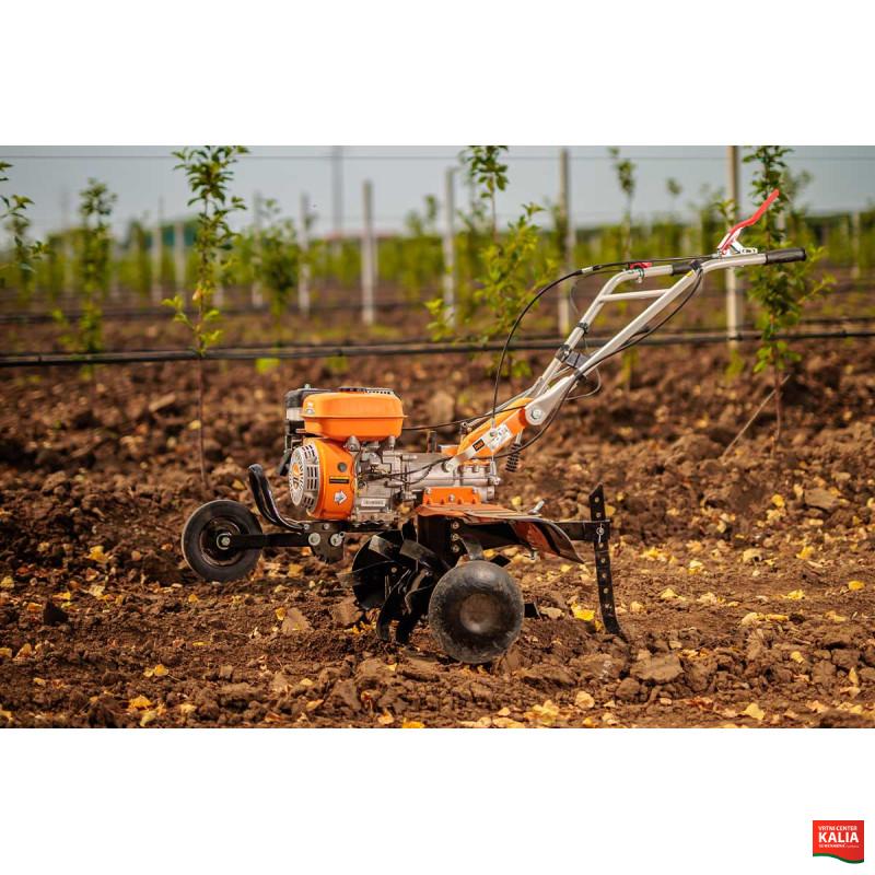 Prekopalnik VTB 8421 Prime Villager 